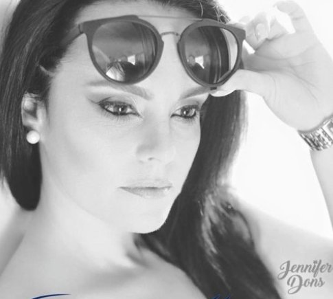 Jennifer Dons